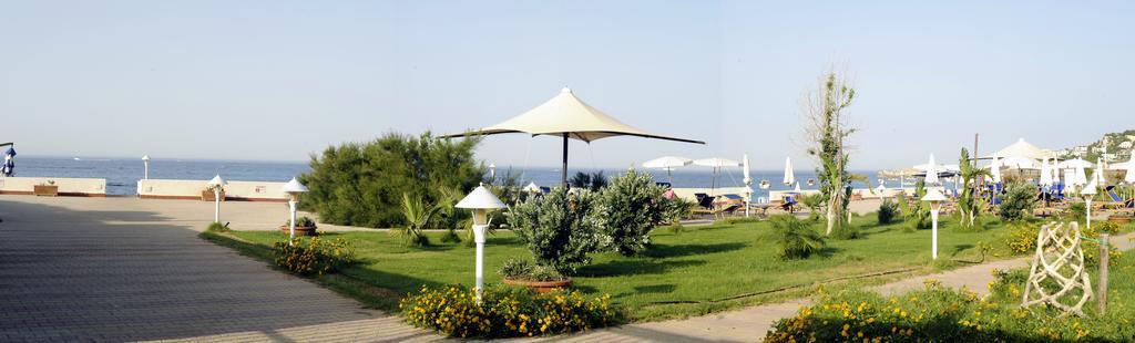 La Marsa Vacances Mondello Bagian luar foto